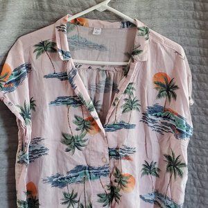 Old Navy top